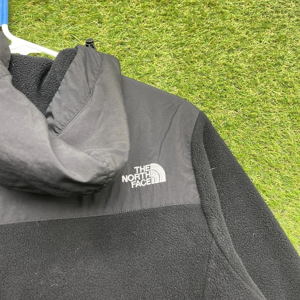 The North Face Jacket Mens Small Black Hooded Denali Fleece Full Zip Hiking